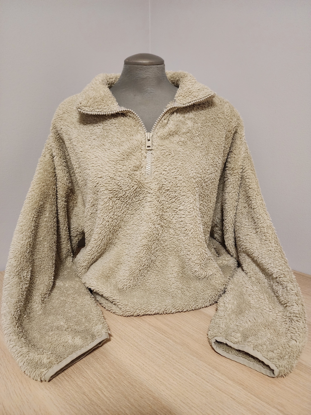 TNA Aritzia Fuzzy Sherpa 1/2 Zip Pullover Sweater M